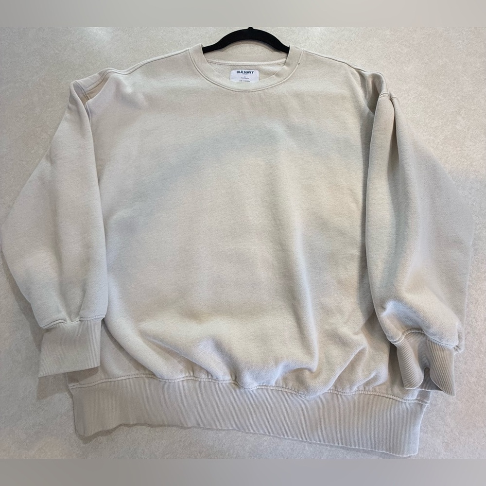 Old Navy Cream Sweatshirt